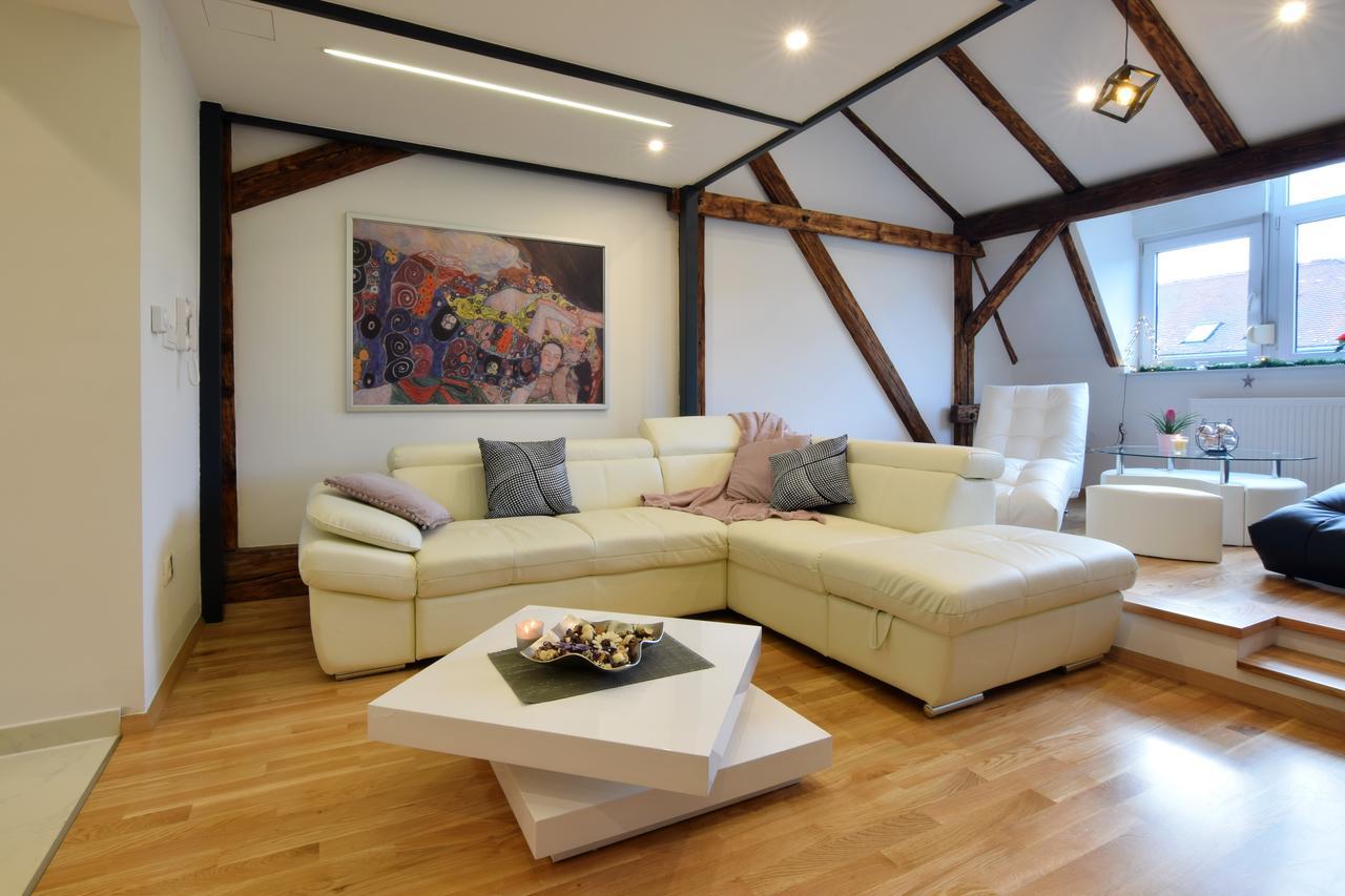 Libertas Zagreb Centre View Apartment Ngoại thất bức ảnh